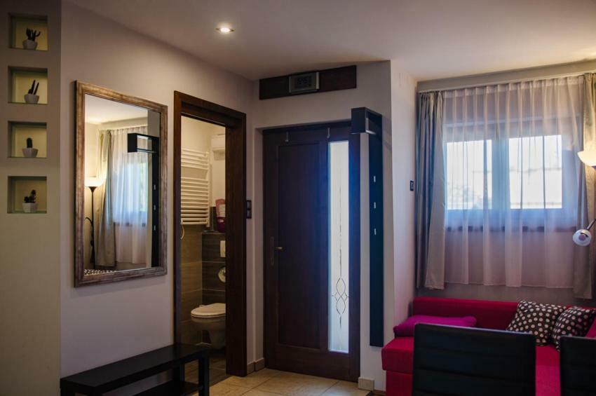 Titi Classic & Trendy Apartman Buk Exterior foto